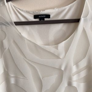 ***SOLD***   White Alfani Blouse Size M NWOT